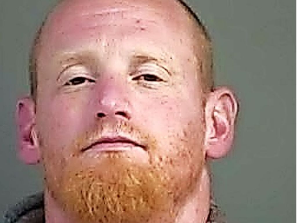 HMN - Man with machete accused of starting wildfires
