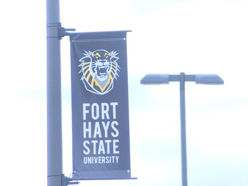 HMN-Fort Hays State closes building after chemical spill